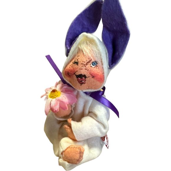 Annalee Collectible Doll 1990 Vintage Easter Pink Daisy Purple Bunny Rabbit Ears - Picture 2 of 8